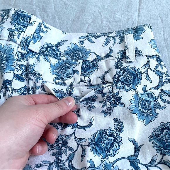 Charter Club Button-Cuff Tummy Control Capri Pants - 8 - Picture 5 of 10